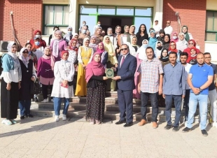 برنامج الفئات الخاصة بآداب سوهاج يختتم دوراته التدريبية لتعلم لغة الإشارة