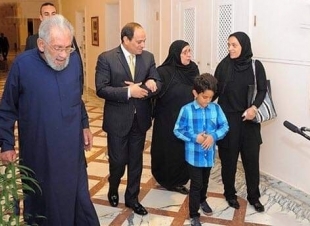 مدينة قلين بكفر الشيخ تودع والد الشهيدين احمد وإسلام صلاح مالك 