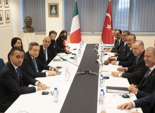 المفاوضات الروسية الأوكرانية.. قمة بين إيطاليا وتركيا