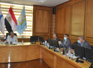 رئيس جامعة كفرالشيخ يترأس الاجتماع الشهري لعمداء الكليات