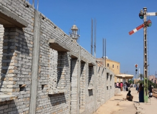  إصلاح أخطار الصرف الصحي وتطوير محطة سكة حديد شباس الشهداء دسوق