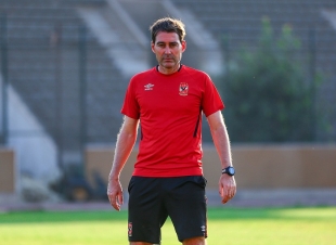 بالأسماء.. فايلر يستقر على 25 لاعبا فى قائمة الأهلى بالموسم الجديد