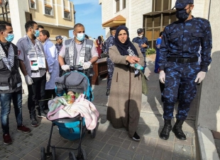 بعد مساندة مصر لغزة في محنة كورونا أصوات تطالب حماس بإعادة النظر بعلاقتها مع إيران