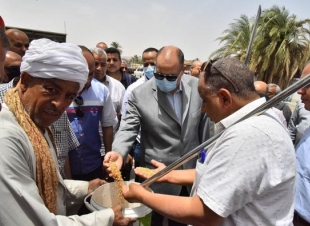 محافظ أسيوط: استلام 91 ألف طن قمح بالشون والصوامع منذ بدء موسم التوريد وحتى اليوم