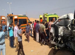 مصرع 6 أشخاص وأصابة 5 أخرين في حادث أنقلاب ميكروباص